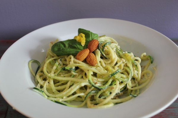 Carousel johnna52 lemon almond pesto zuc noodles 1024x682