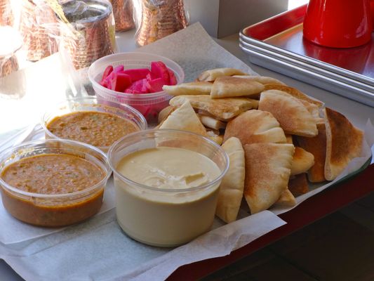 Carousel pita and fool madammas with turkish coffee